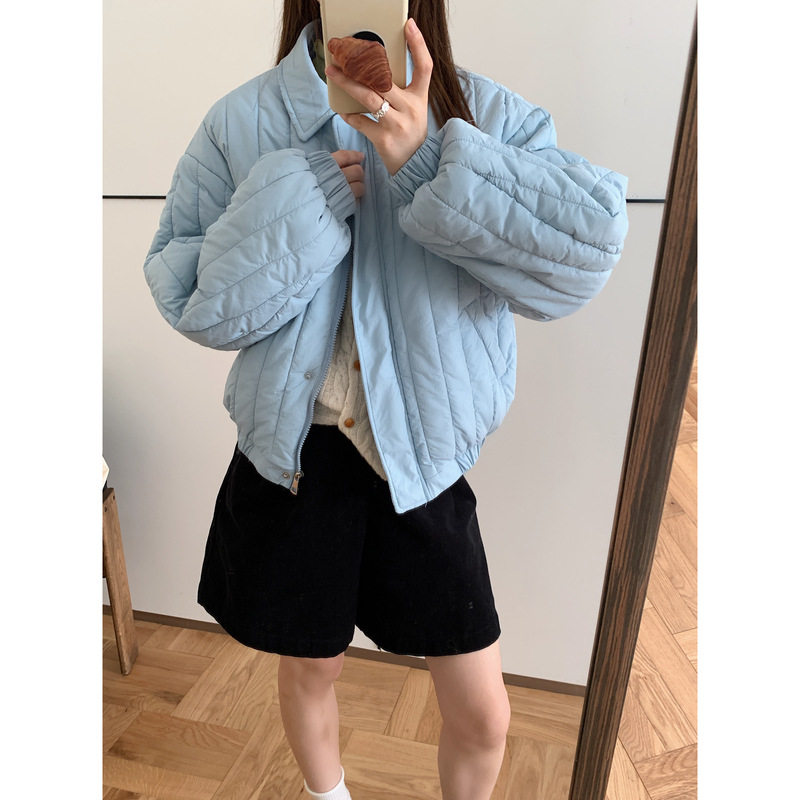 蓝色竖条纹翻领甜美小个子棉服女