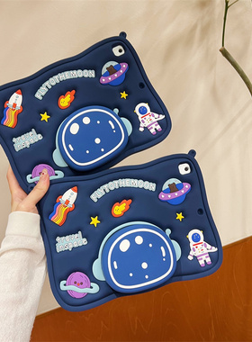 蓝色宇航员适用苹果ipad10代平板保护套ipadair5伸缩支架mini6/air2/air3可爱ipadpro学生ipad9硅胶软保护套