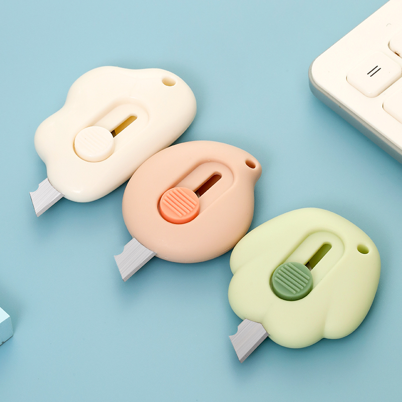 可爱美工刀便携小号快递开箱刀