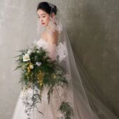 仿真花文竹水滴大手捧花森系绿叶瀑布型花束摄影影楼旅拍室外拍花