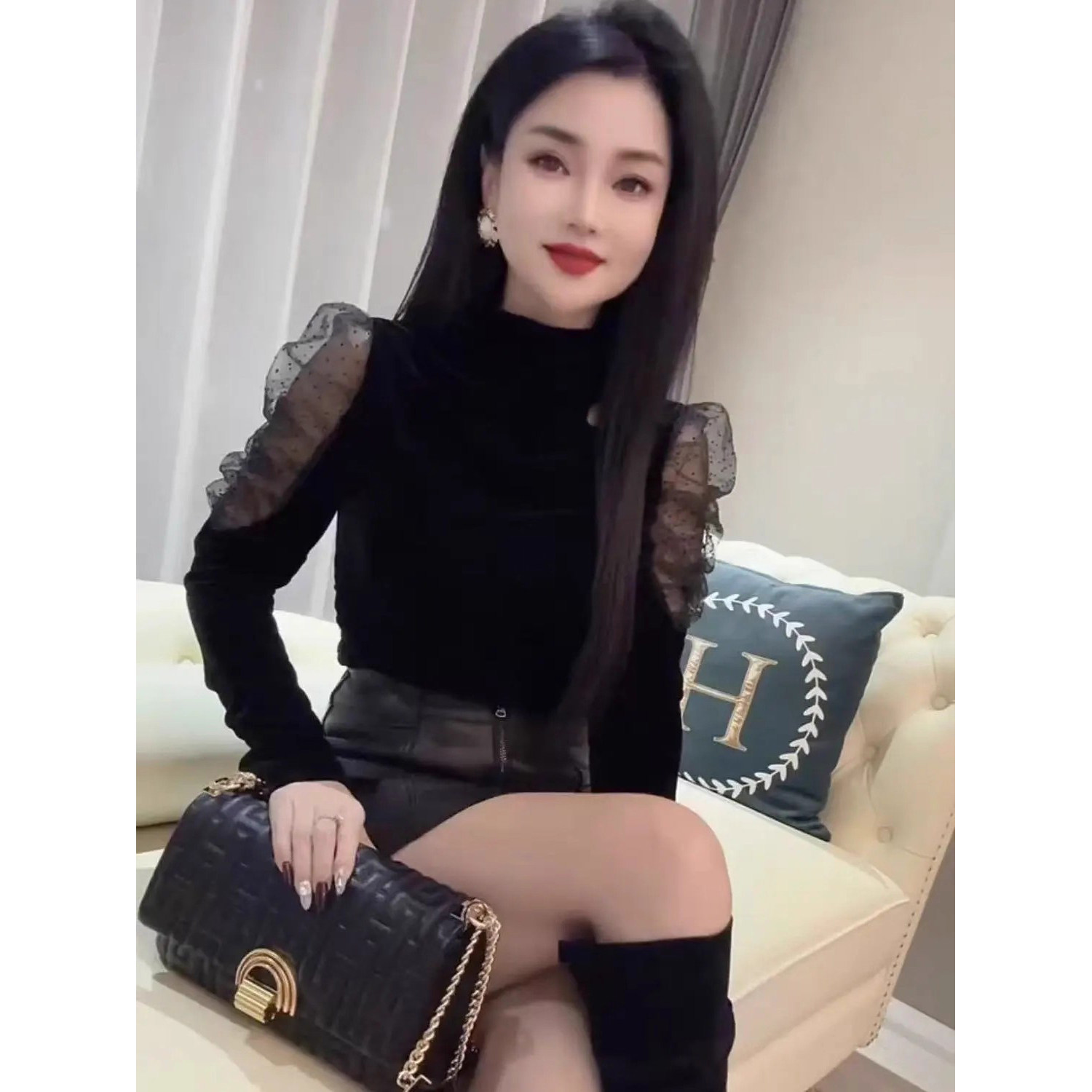 欧货高级感修身高领丝绒衬衫女春秋镂空拼接网纱泡泡袖上衣打底衫,女装/女士精品,衬衫,淘宝优惠券,粉丝福利购,淘宝优惠卷