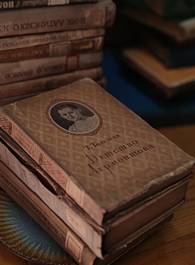 旧书英文二手复古旧书 外文欧式硬皮烫金书 拍摄道具家居办公摆件