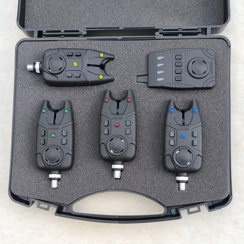 新款无线钓鱼欧鲤报警器海杆电子支架感应一拖警报器摇摆海竿欧式