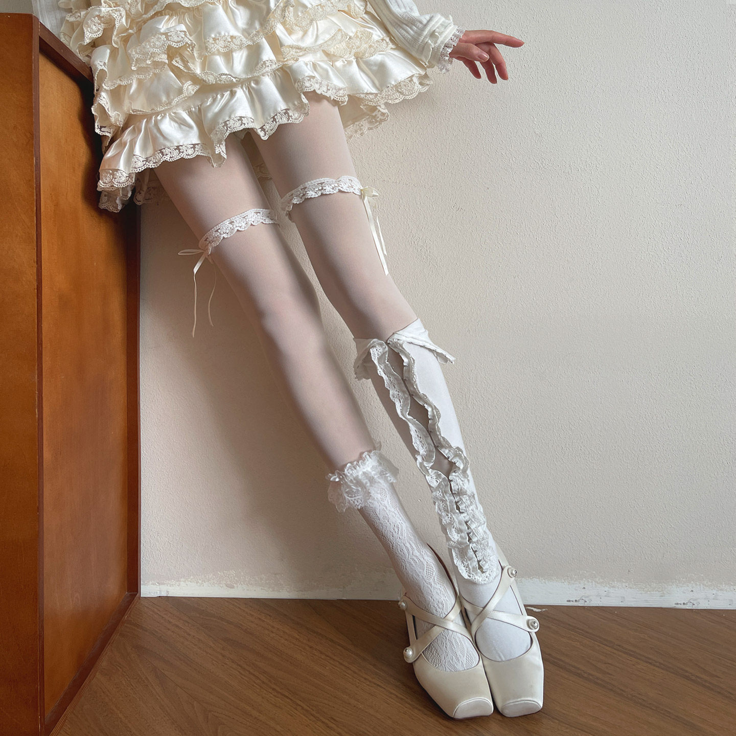 袜贵人新品洛丽塔时髦叠穿天鹅绒花边裤袜蝴蝶结镂空内衣扣中筒袜,女士内衣/男士内衣/家居服,连裤袜/打底袜,淘宝优惠券,粉丝福利购,淘宝优惠卷