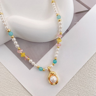 新款彩色多巴胺天然石水晶珍珠项链女轻奢小众原创设计百搭锁骨链