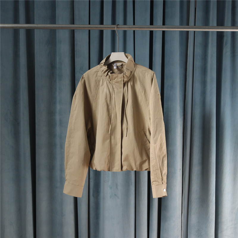 欧美单极简风立领拉链夹克女短款卡其色通勤百搭外套