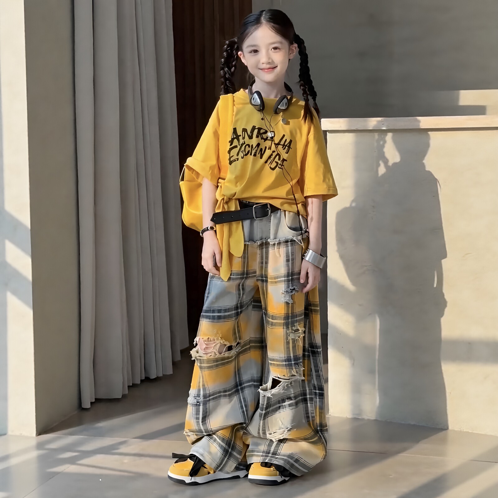 女童复古字母短袖破洞格子裤套装