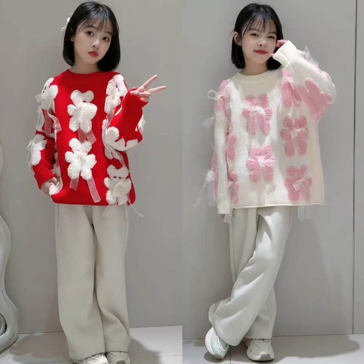 女童温柔风宽松甜美蝴蝶结小熊圆领毛衣加厚一体绒阔腿裤洋气套装