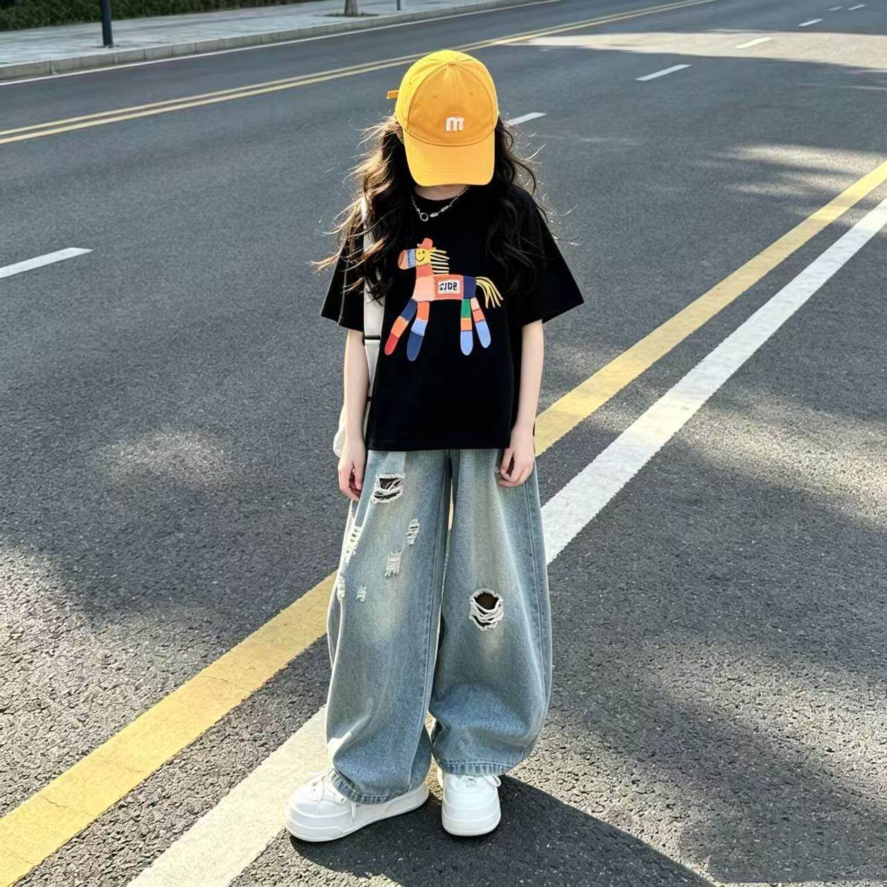 女童夏季韩版油画彩虹马印花T恤百搭薄款破洞牛仔裤洋气套装潮酷7