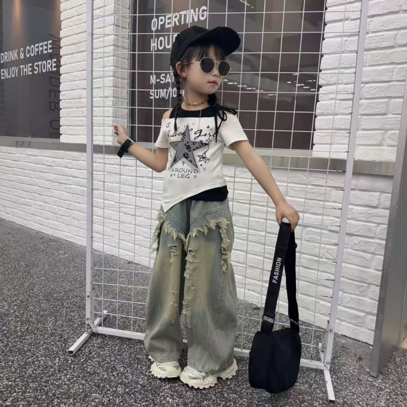 女童露肩不规则短袖破洞裤套装