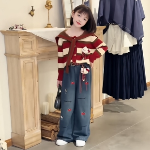 女童学院风海军领条纹毛衣设计感卡通KT猫刺绣牛仔阔腿裤洋气套装
