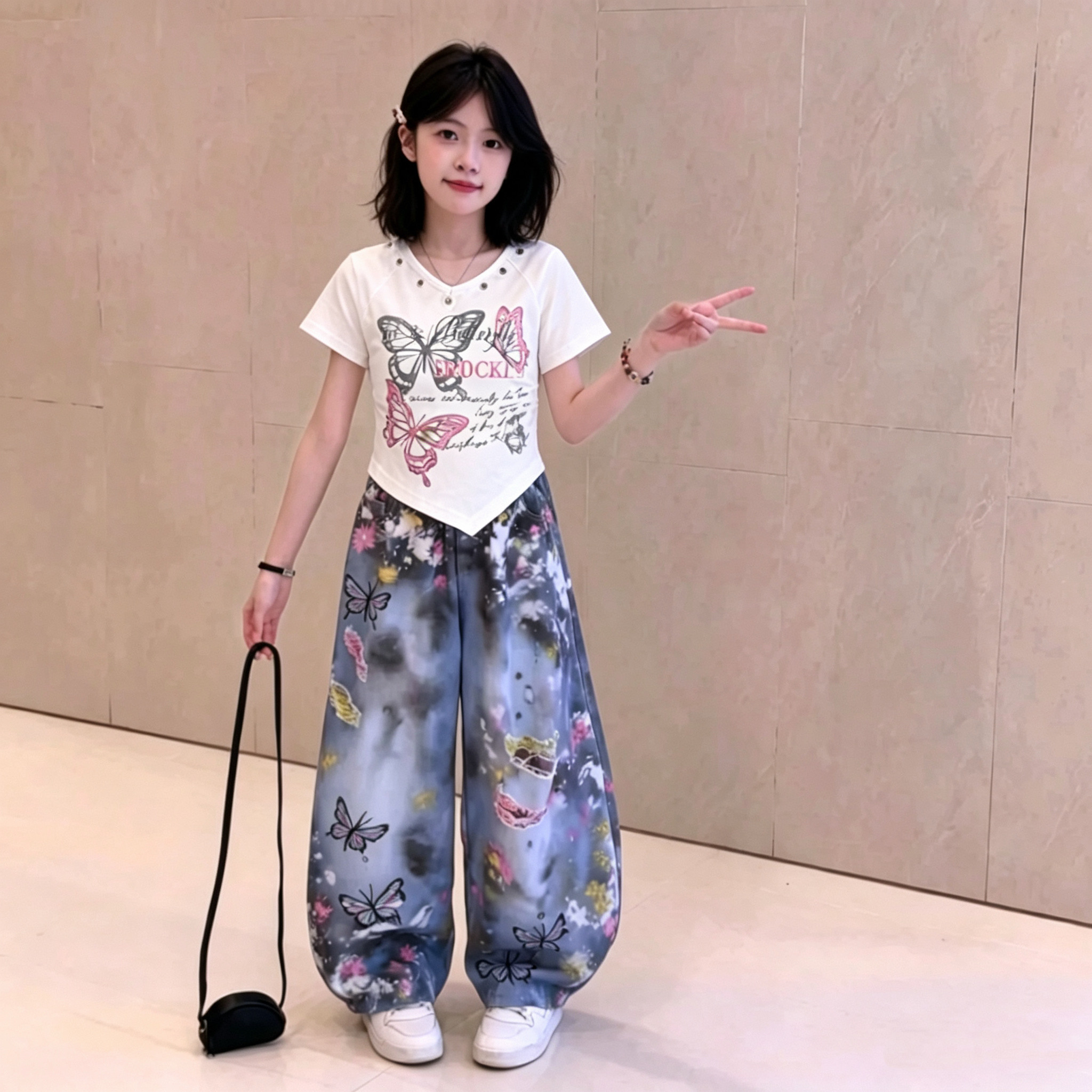 女童蝴蝶破洞牛仔弯刀裤短袖套装