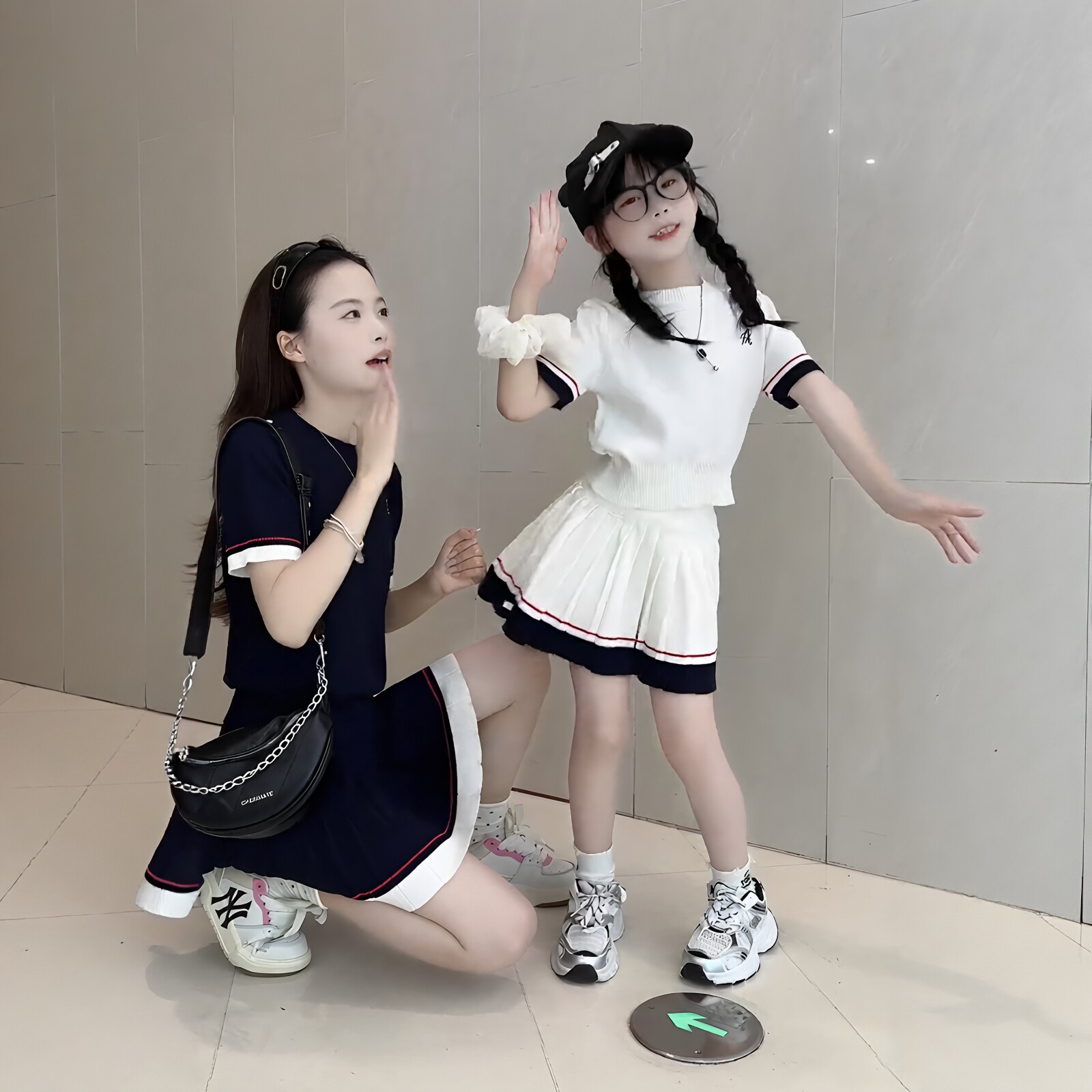 女童冰丝针织短袖百褶裙套装