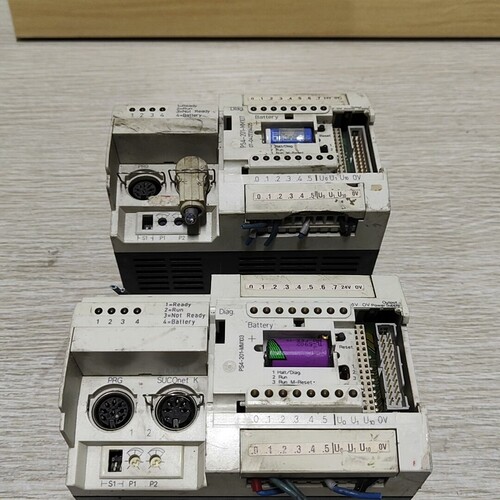 寻《《MOELLER穆勒PLC控制器PS4-201-MM1，剪线拆