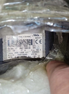 寻《《6.9KW，00-136-893库卡机器人伺服电机1FK71