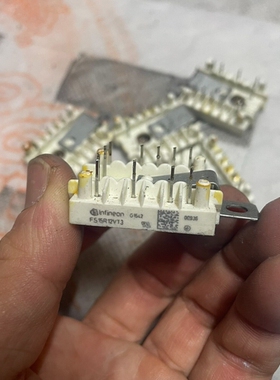 寻《《FS15R12VT3 FS10R12VT3 FB10R06V