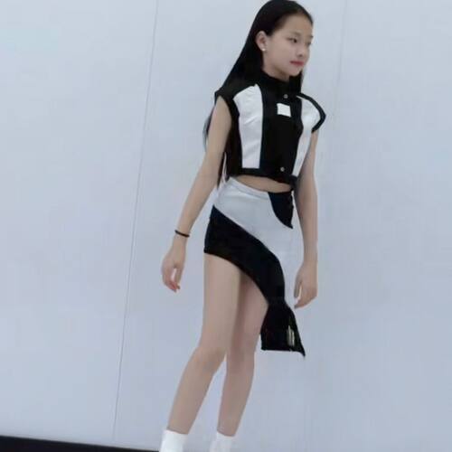 女童模走秀套装夏季新品儿童潮酷穿搭女孩模特形体走秀T台服酷飒