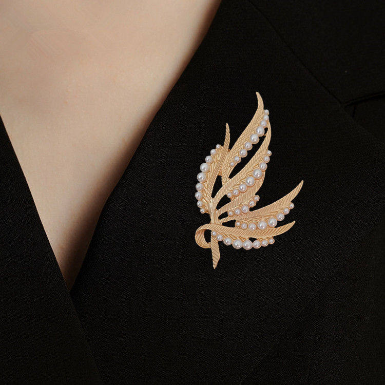 复古合金男女珍珠胸针