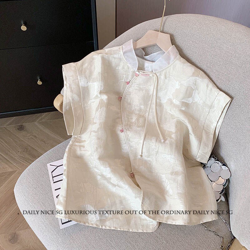 新款夏季洋气法式中古风蝙蝠落肩短袖麦穗珠扣显瘦打底衬衫女内搭