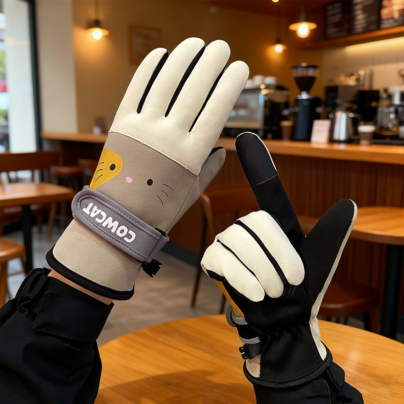 冬季保暖手套女士2025新款骑车