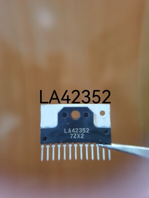 LA42352 全新原装 伴音功放集成功放块IC ZIP-13