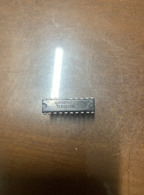 TLS1233N 直插DIP-20脚 封装视频放大器