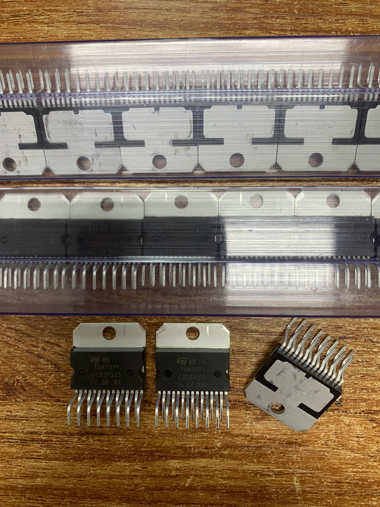 TDA7379 全新原装 TDA7377 直插ZIP15 音频功放芯片 （保证全新）