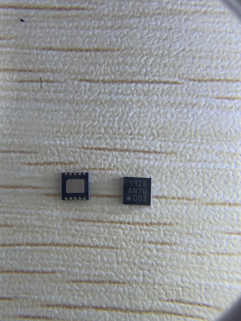 SI52112-B3-GM2R 丝印112B QFN 散新原字原脚保证质量