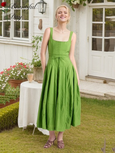 赫本风复古女装精致气质法式名媛高级感方领绿色吊带度假连衣裙