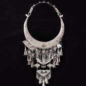 苗族银饰项圈少数民族服装 配饰侗族土家族舞蹈演出头饰耳环流苏女