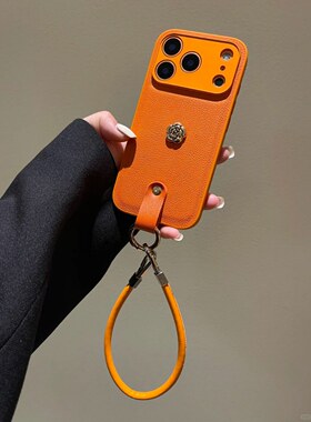 小众ins适用苹果17promax手机壳带挂绳斜挎iPhone16Pro防摔15plus新款IP14保护套女可跨全包Air简约橙色超火