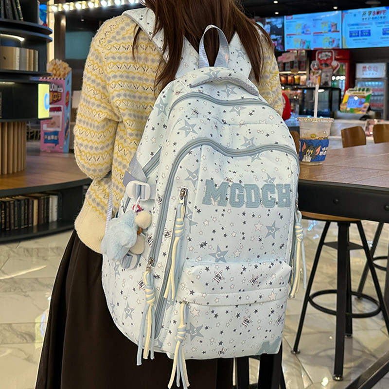 超好看女孩双肩包大容量休闲旅行背包初中生高中学生书包可爱减负