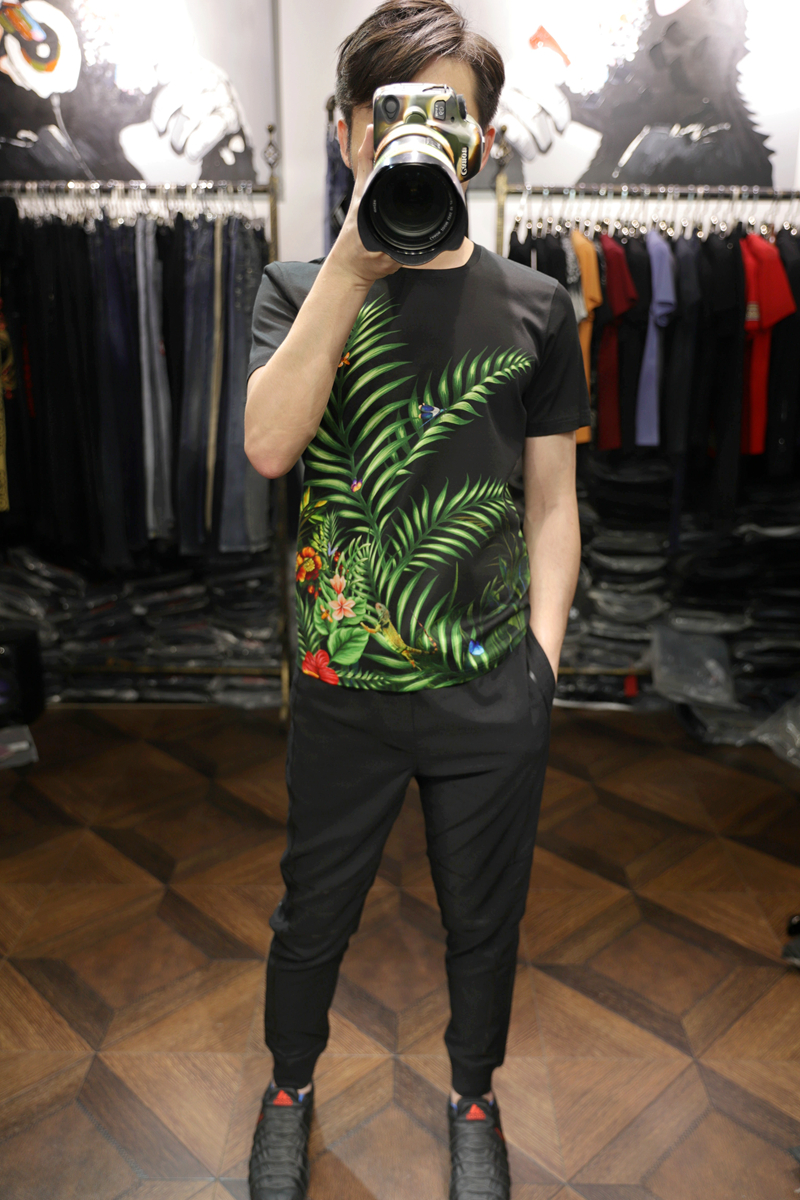 时尚秀场植物花卉主题定制数码印花双丝光棉圆领修身短袖T恤男