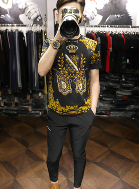 时尚欧洲宫廷风数码前后印花皇冠烫钻夏季男士圆领修身短袖T恤男