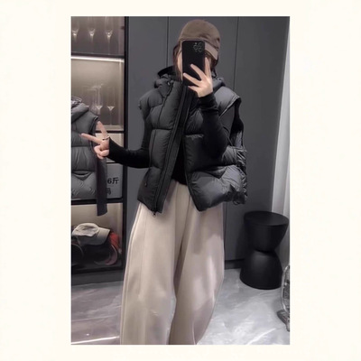 园园美衣冬羽绒马甲女休闲韩版学院风连帽泡芙白鸭绒马夹坎肩新款