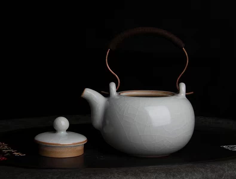 台湾柏采汝窑茶壶冬青釉月白 柏采窑 HR-144E 婉弓藤提壶开片汝瓷
