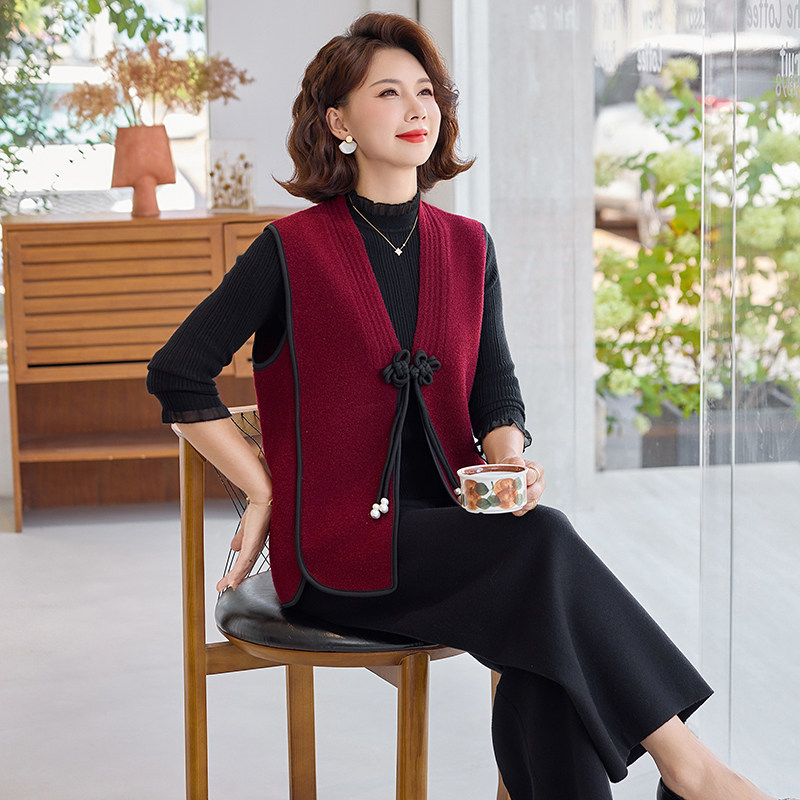 新中式马针织甲端庄大气三件套女秋季中老年人妈妈装套装洋气上衣