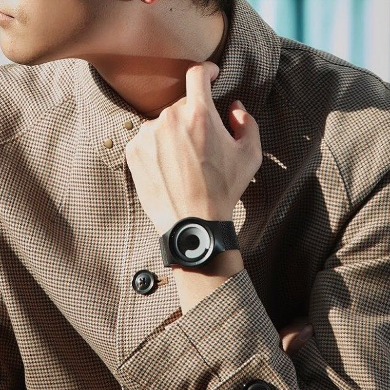 德国ZIIIRO手表男无指针欧美网红创意个性炫酷全新虫洞概念手表女