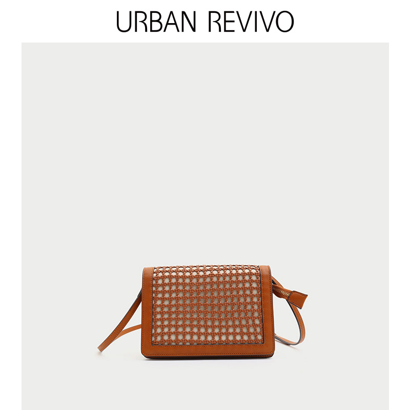 URBAN REVIVO2018Ïļ¾ÐÂÆ·Å®Ê¿ÅäÊÎïοռÙÈÕ·çб¿æ°üAH20SB4N2002