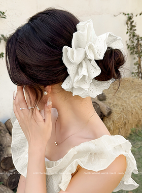 白色蕾丝大肠发圈超大女高级感2025新款丸子头扎头发头花头饰发饰