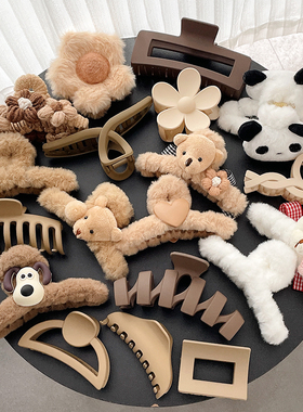 毛绒抓夹大号发夹女2025新款后脑勺高级感鲨鱼夹秋冬发卡夹子头饰