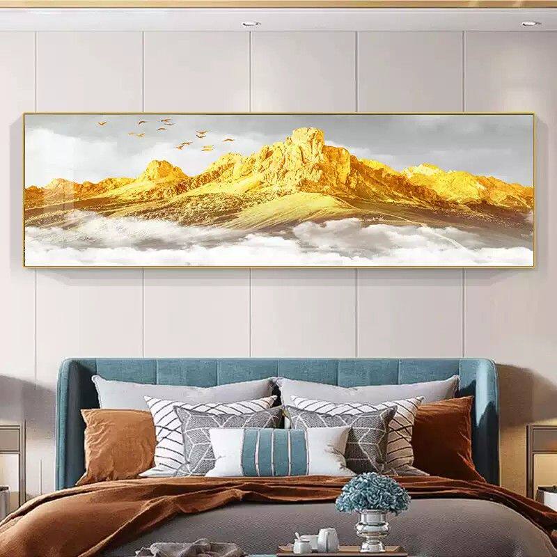 背靠金山卧室装饰画床头挂画轻奢高级感主卧客厅壁画山水画靠山图