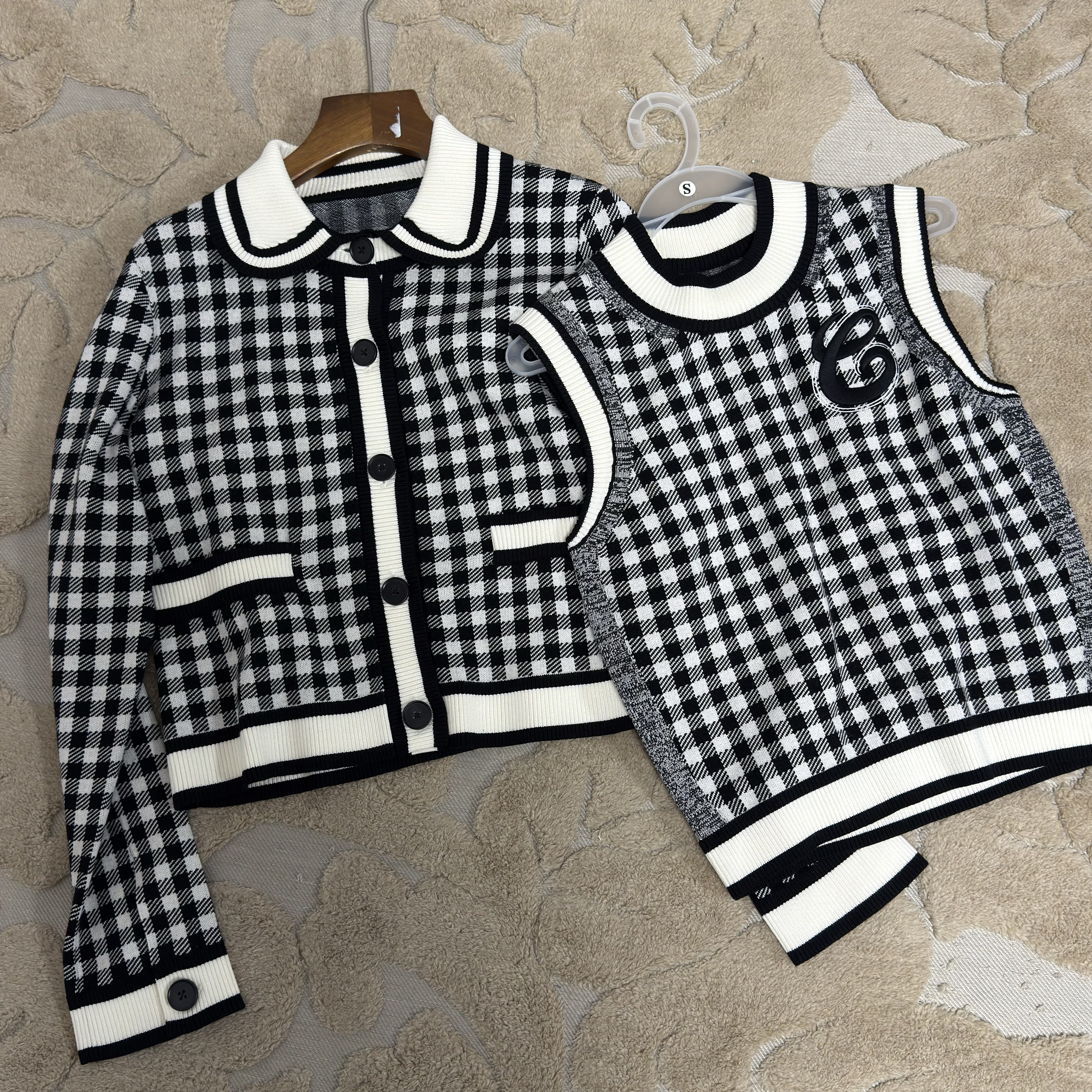 【NOMORE STUDIO 】极简主义出口意大利甜美针织开衫马甲背心