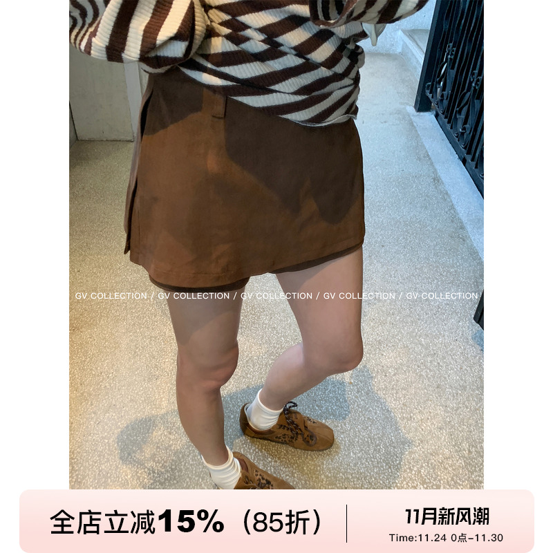 柔软麂皮侧开叉短裙防走光裙裤