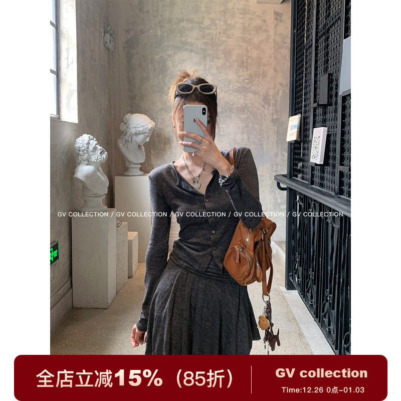 修身针织上衣不规则半身裙套装