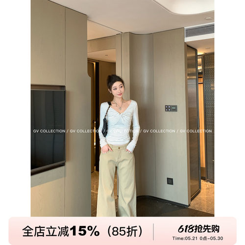 腿精加绒直筒微喇修腿牛仔裤