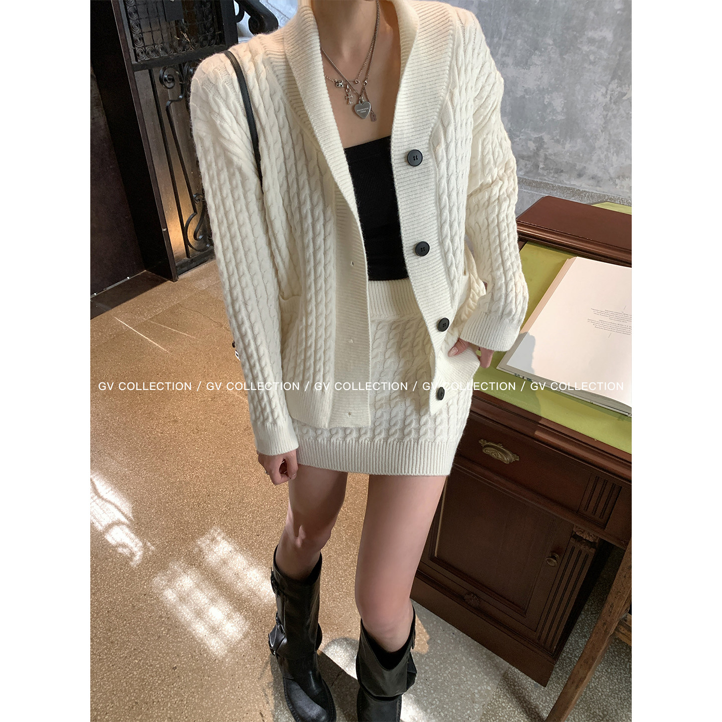 【1.27 20点 立减20%】极简套系 翻领麻花针织上衣半裙套装,女装/女士精品,时尚套装,淘宝优惠券,粉丝福利购,淘宝优惠卷