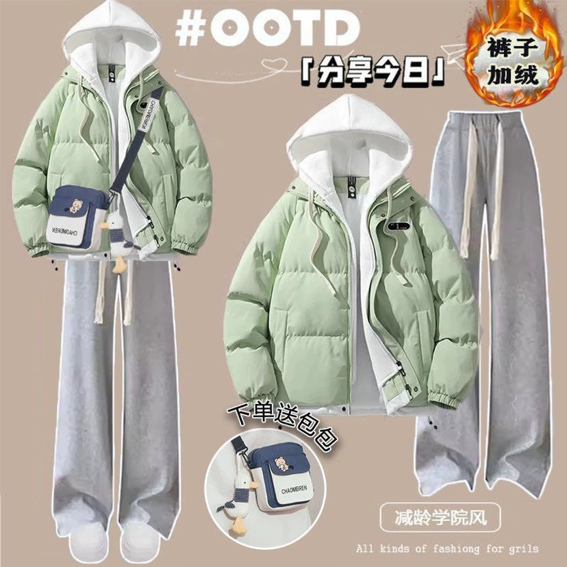 初中生运动少女套装秋冬学生衣服大童加厚羽绒棉服外套穿搭一整套