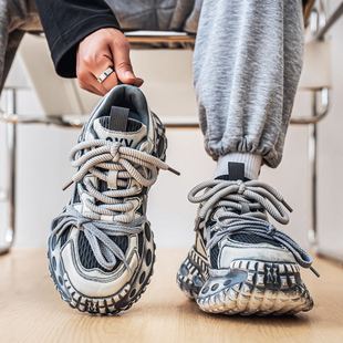 男鞋2026新款今年流行爆款夏透气网面个性学生百搭厚底增高老爹鞋