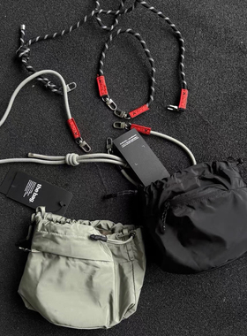 Topolo双面抽绳水桶包机能尼龙防水手提单肩包背包斜挎包男女潮